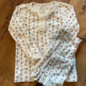 Lila + Hayes girls ski print PJs